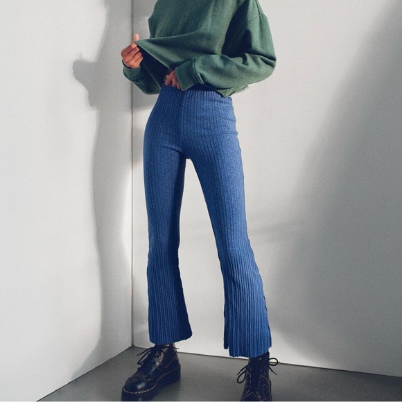 Urban Outfitters Rosie ribbed flare - Picture 1 of 4